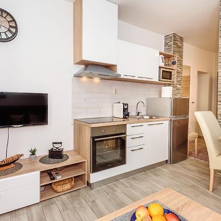 Apartment Sea Bass Neretva Ploce  Ngoại thất bức ảnh