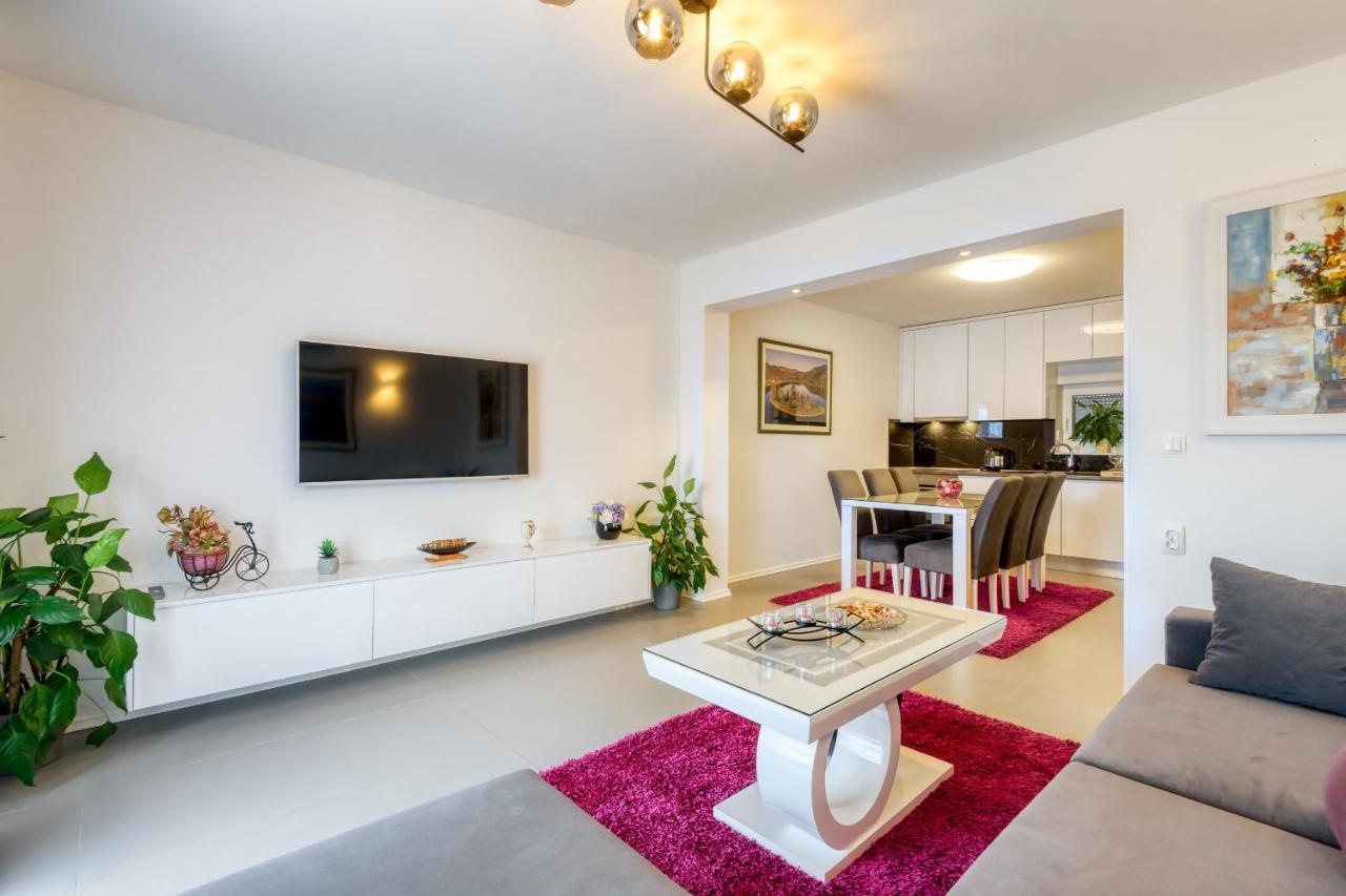 Apartment Sea Bass Neretva Ploce  Ngoại thất bức ảnh