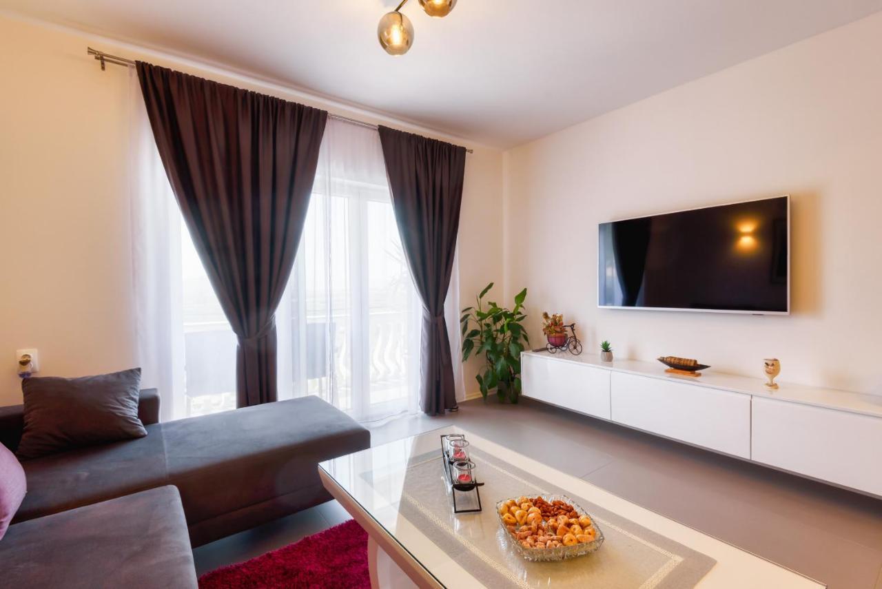 Apartment Sea Bass Neretva Ploce  Ngoại thất bức ảnh
