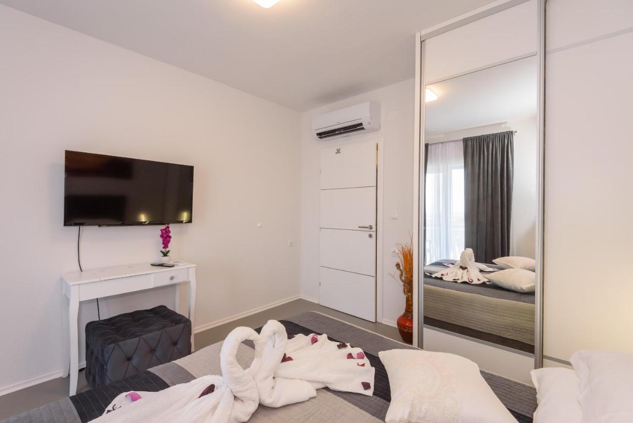 Apartment Sea Bass Neretva Ploce  Ngoại thất bức ảnh