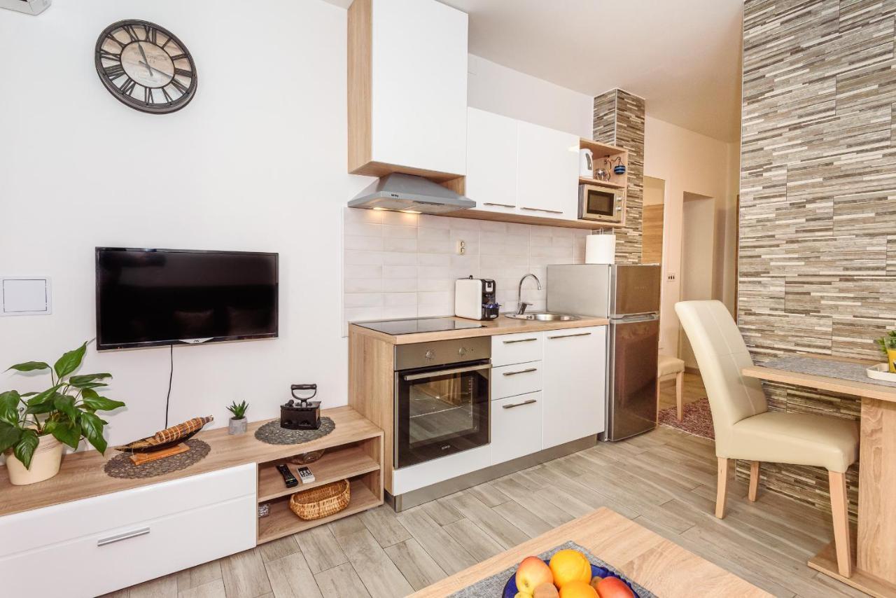 Apartment Sea Bass Neretva Ploce  Ngoại thất bức ảnh